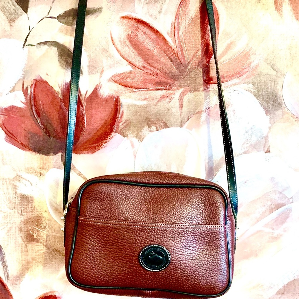 Authentic** Dooney and Bourke Bag